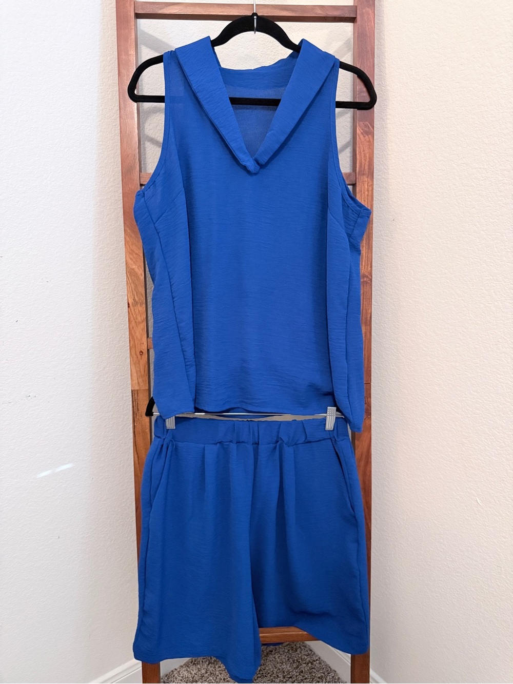 High-Waist Royal Blue Gauzy Women's Shorts with Matching Top Size M